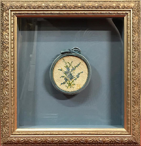 Round Tapestry In Gilded Frame