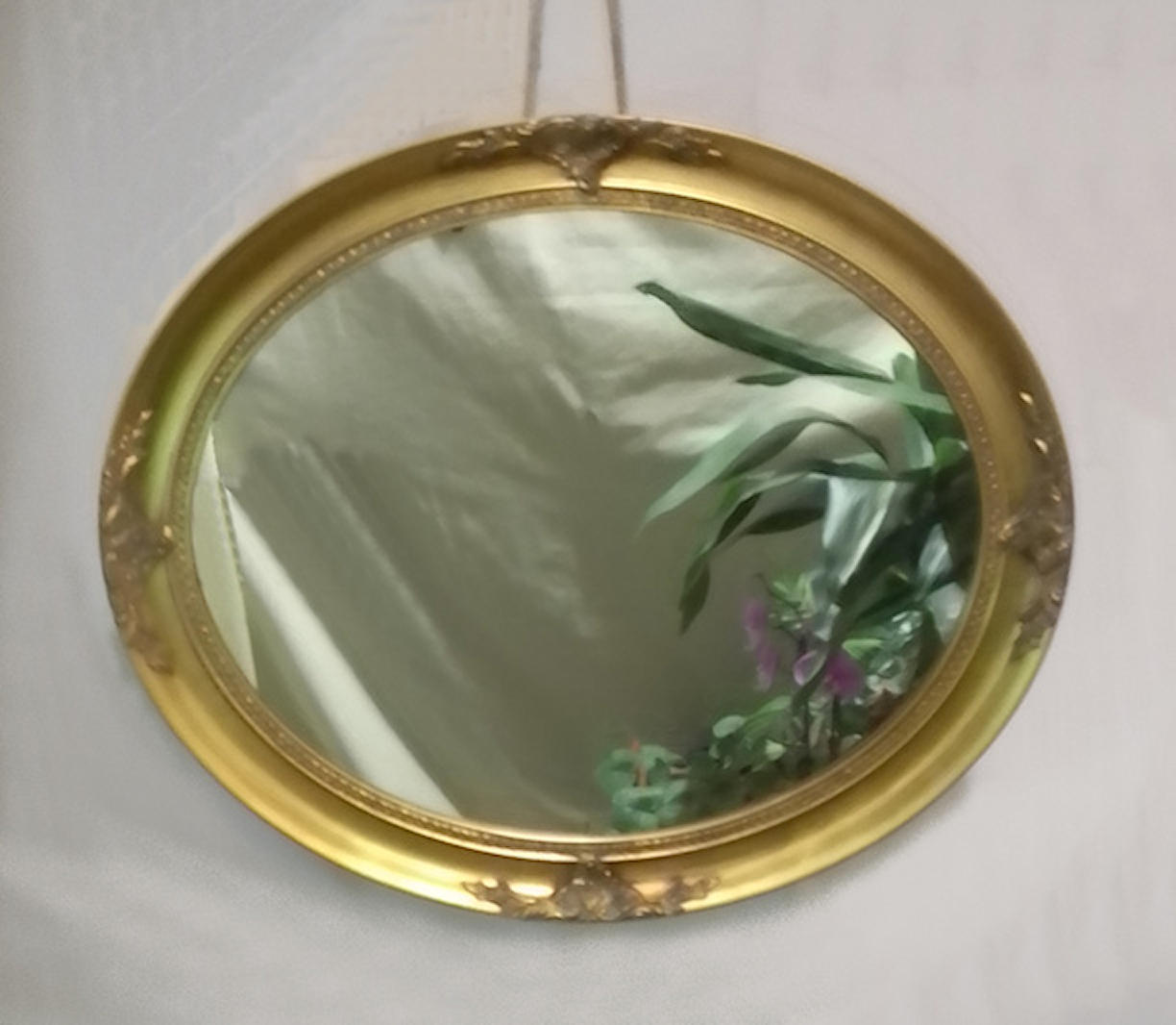 Kosnar Gilded framed Oval Mirror - ItemCode 101G-Oval Kosnar Gilded framed Oval Mirror